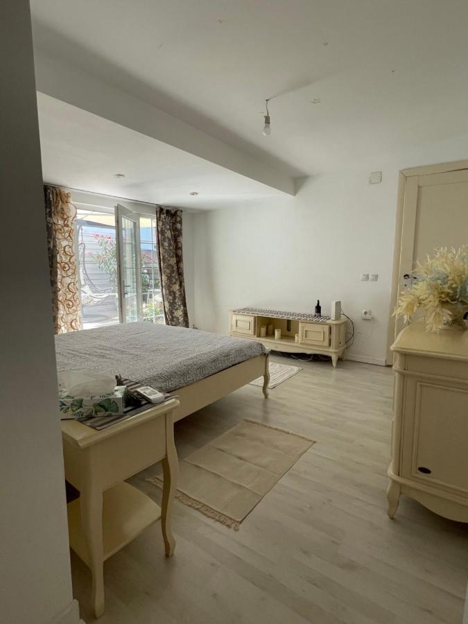 Vila Casa In Inima Capitalei Bukurešť Exteriér fotografie